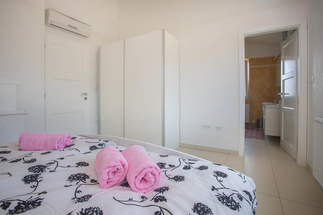 Casa Del Sole Hotell Kaštelir Rom bilde